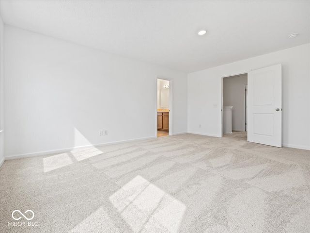 576 Plowman Drive, Shelbyville, IN 46176