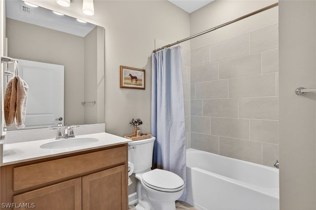 20548 Pebble Glen DR, Estero, FL 33928