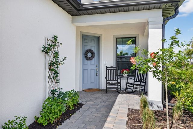 20548 Pebble Glen DR, Estero, FL 33928