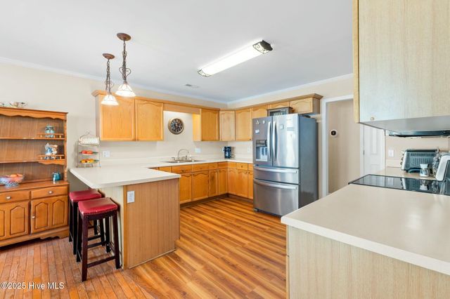 6 White Lane, Oak Island, NC 28465