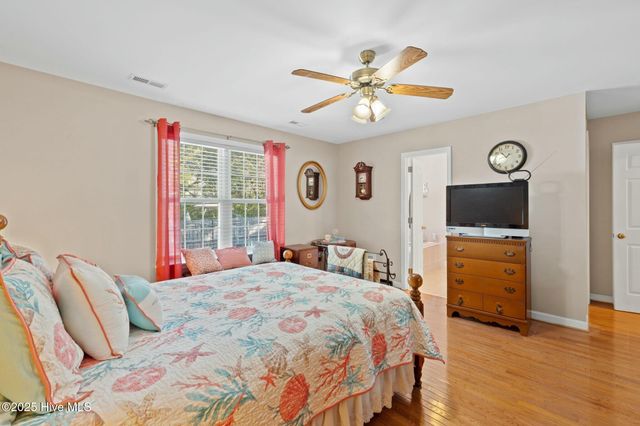 6 White Lane, Oak Island, NC 28465