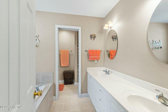 6 White Lane, Oak Island, NC 28465