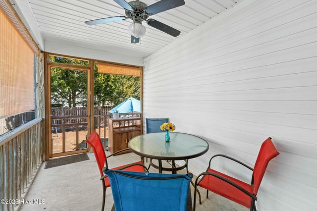 6 White Lane, Oak Island, NC 28465
