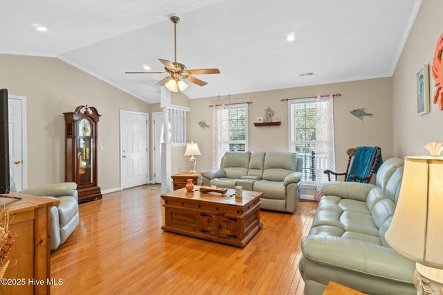 6 White Lane, Oak Island, NC 28465