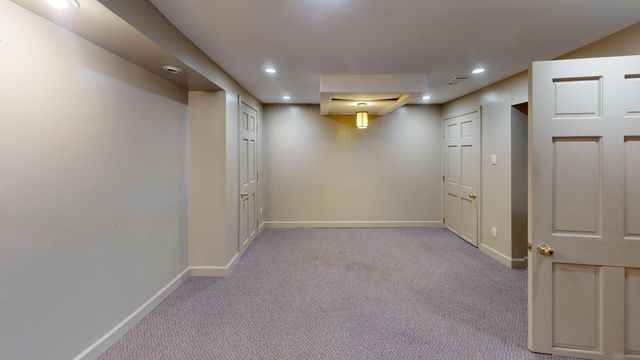 3480 Arrowvale Street, Orchard Lake Vllg, MI 48324