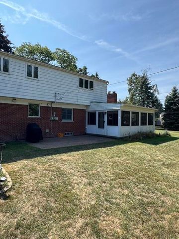 3480 Arrowvale Street, Orchard Lake Vllg, MI 48324