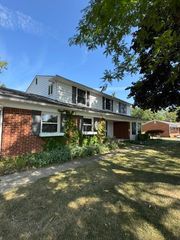 3480 Arrowvale Street, Orchard Lake Vllg, MI 48324