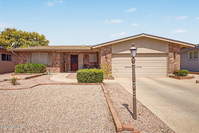 2256 N MIDDLECOFF Drive, Mesa, AZ 85215