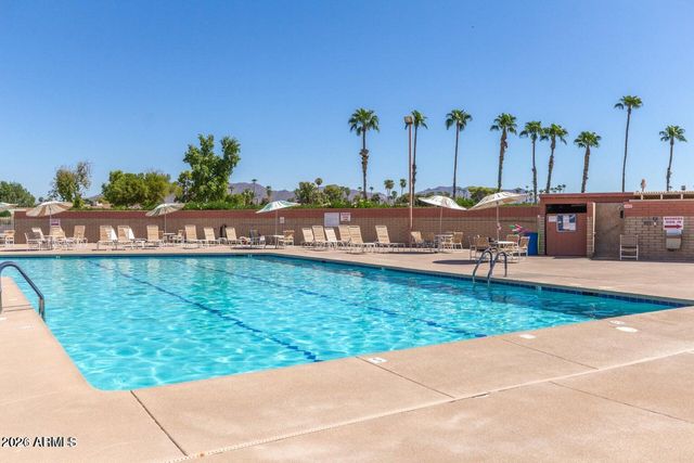 2256 N MIDDLECOFF Drive, Mesa, AZ 85215