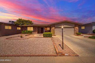 2256 N MIDDLECOFF Drive, Mesa, AZ 85215
