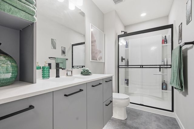 16114 Duvane Way, Lakeville, MN 55044