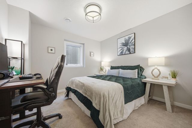 16114 Duvane Way, Lakeville, MN 55044