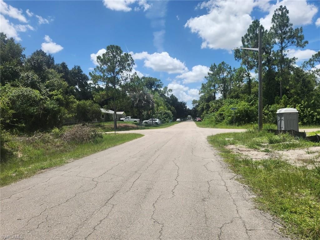 1900 Robert AVE, LEHIGH ACRES, FL 33972 — photo 3