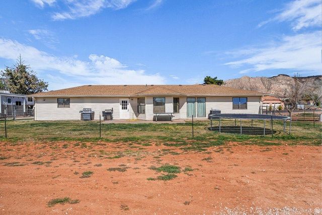 1865 W 5745 N, St. George, UT 84770