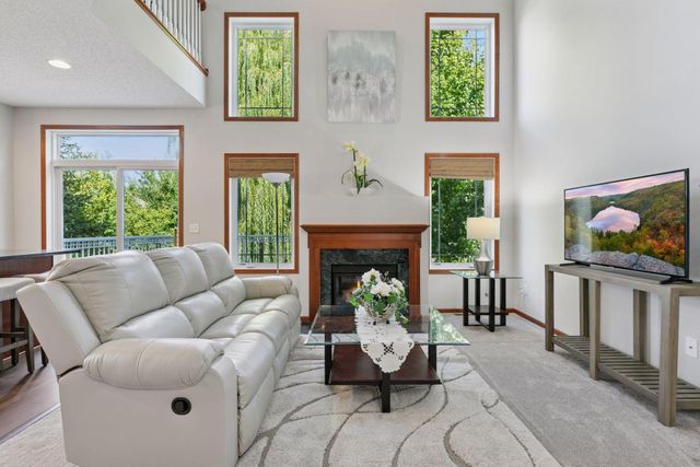 5066 Yuma Lane N, Plymouth, MN 55446