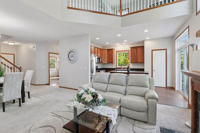 5066 Yuma Lane N, Plymouth, MN 55446