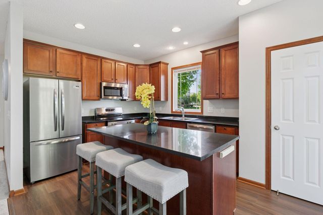 5066 Yuma Lane N, Plymouth, MN 55446