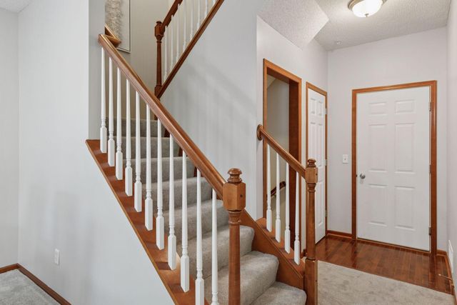 5066 Yuma Lane N, Plymouth, MN 55446