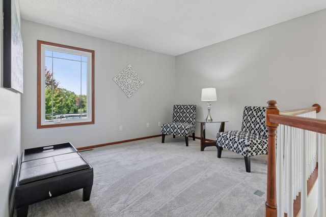 5066 Yuma Lane N, Plymouth, MN 55446