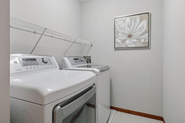 5066 Yuma Lane N, Plymouth, MN 55446