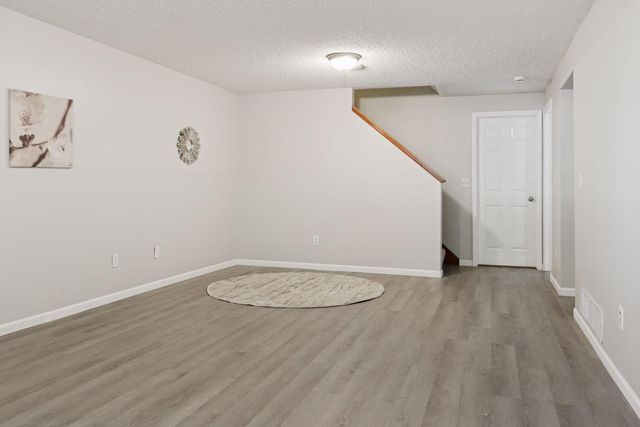 5066 Yuma Lane N, Plymouth, MN 55446