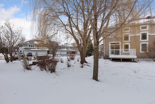 5066 Yuma Lane N, Plymouth, MN 55446