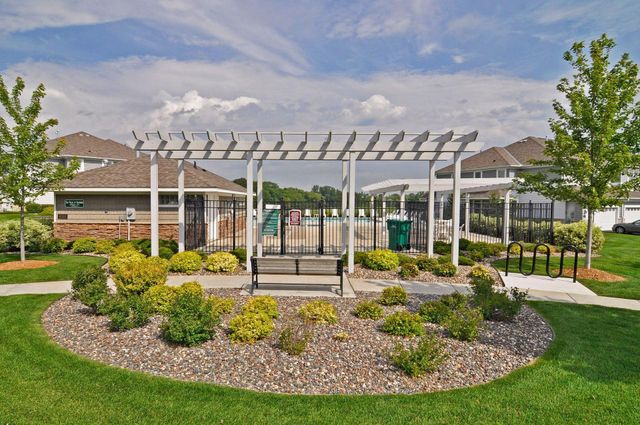 5066 Yuma Lane N, Plymouth, MN 55446