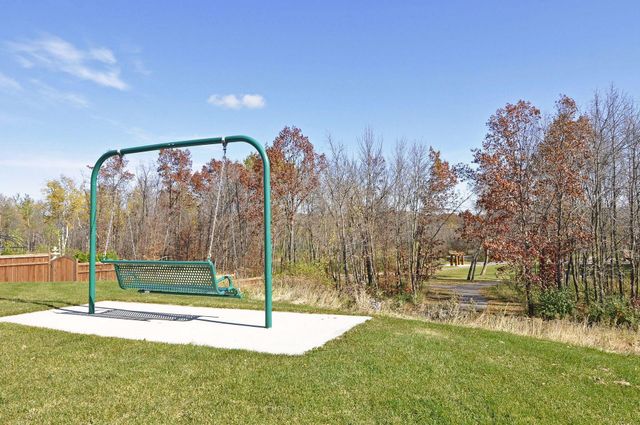 5066 Yuma Lane N, Plymouth, MN 55446