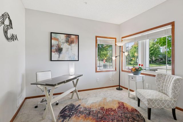 5066 Yuma Lane N, Plymouth, MN 55446