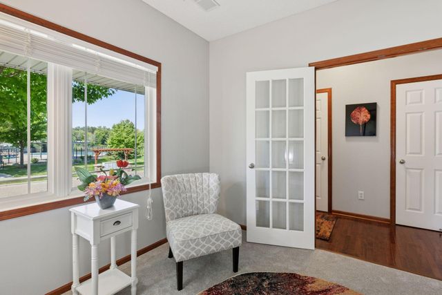 5066 Yuma Lane N, Plymouth, MN 55446