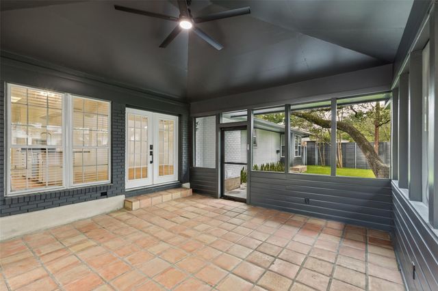 1700 Barton Hills DR, Austin, TX 78704
