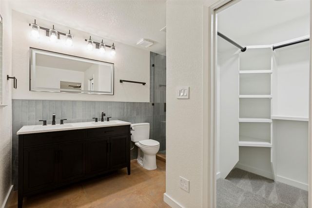 1700 Barton Hills DR, Austin, TX 78704