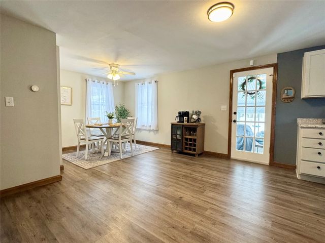 1009 MONTPELIER Avenue, Erie, PA 16505