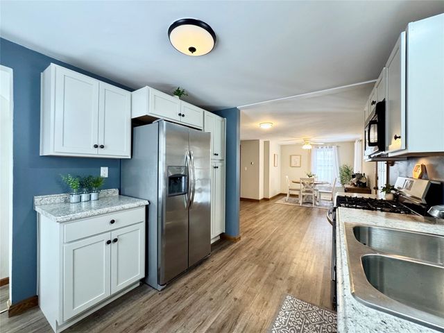 1009 MONTPELIER Avenue, Erie, PA 16505