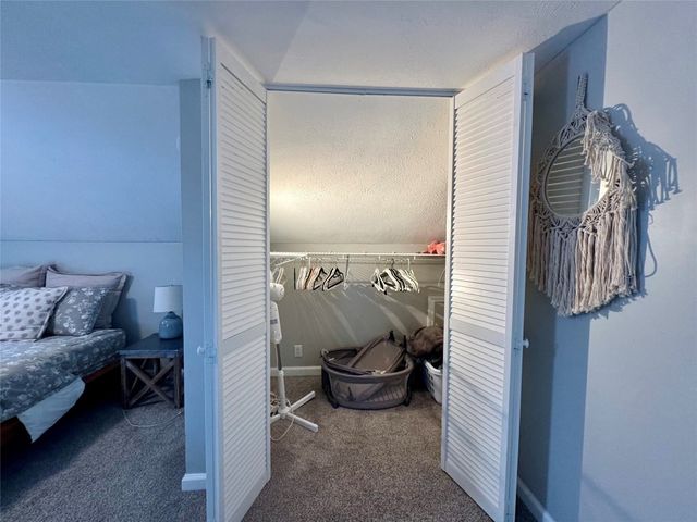 1009 MONTPELIER Avenue, Erie, PA 16505