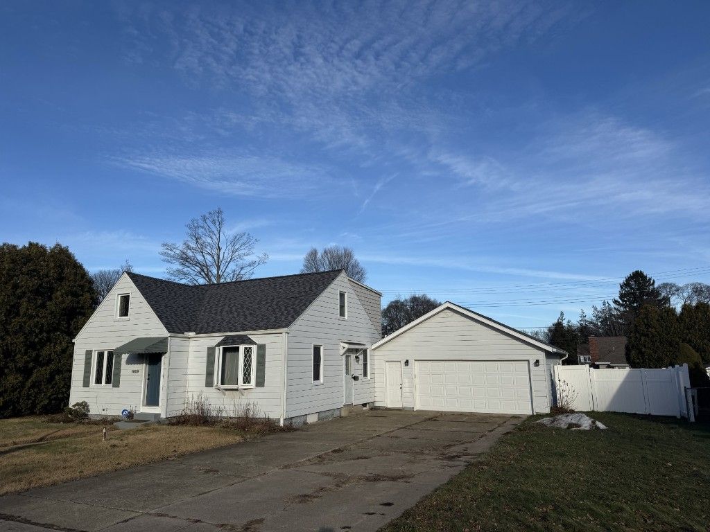 1009 MONTPELIER Avenue, Erie, PA 16505