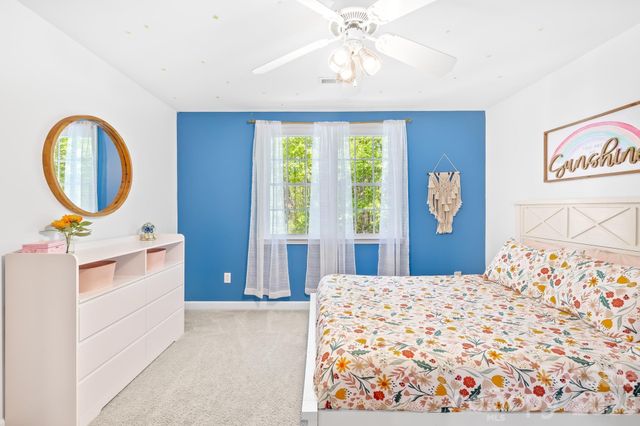 8830 Bluestone Bay Court, Sherrills Ford, NC 28673