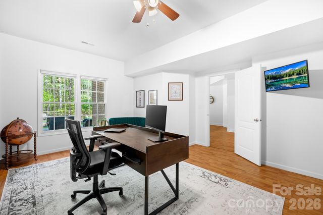 8830 Bluestone Bay Court, Sherrills Ford, NC 28673
