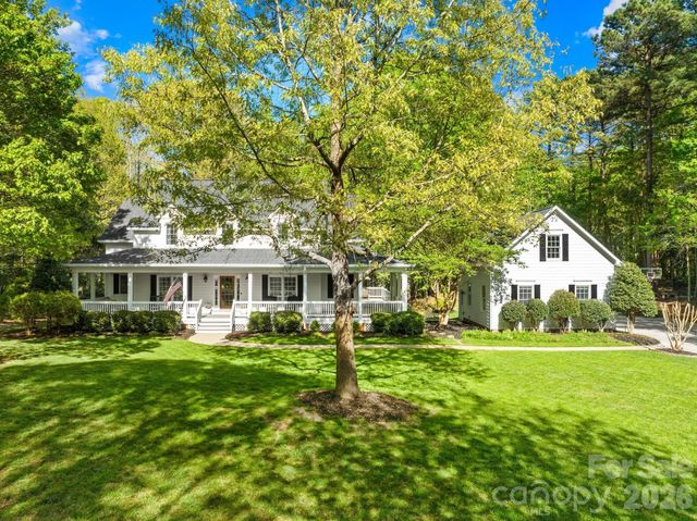 8830 Bluestone Bay Court, Sherrills Ford, NC 28673