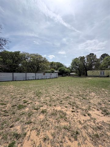 6295 Rendon New Hope Road, Fort Worth, TX 76140