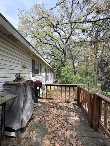 6295 Rendon New Hope Road, Fort Worth, TX 76140