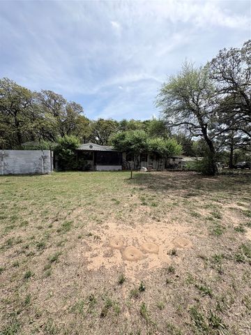 6295 Rendon New Hope Road, Fort Worth, TX 76140