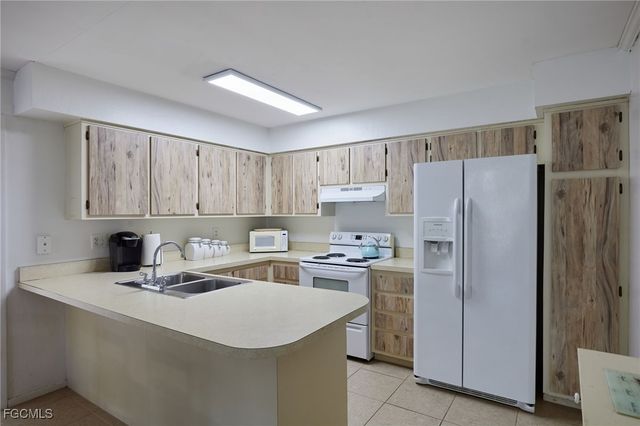 1100 Pondella RD 916, Cape Coral, FL 33909