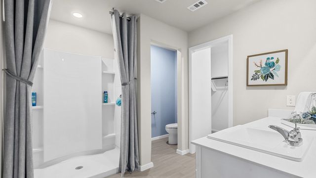 4240 SUNNY BRANCH Lane, Fort Worth, TX 76036
