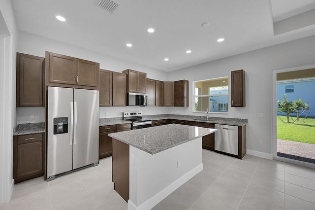 13777 Prickly Cone Cove, Westlake, FL 33470