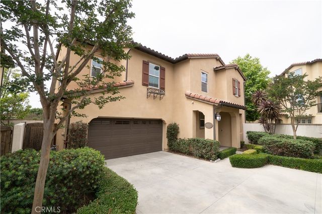 10511 Sausalito Court, Los Alamitos, CA 90720