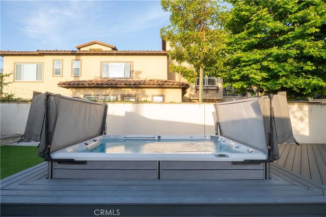 10511 Sausalito Court, Los Alamitos, CA 90720