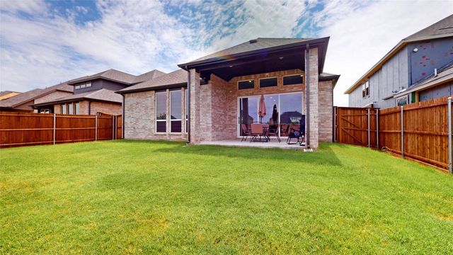 1716 Canals Drive, Little Elm, TX 75068