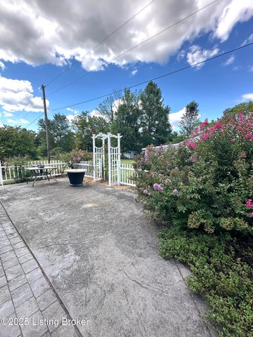 6250 New Hope Rd, New Hope, KY 40052