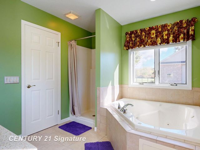 10042 N Jennings Road, Clio, MI 48420